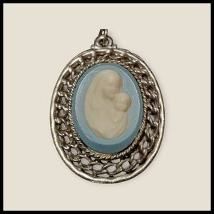Vintage Madonna and Child Blue Cameo Pendant
